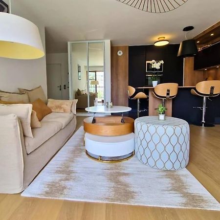 Sublime Appartement 4 Etoiles Neuf T3 Aputeaux 61M2 Proche La Defense, 10M2 De Terrasse Avec Magnifique Vue المظهر الخارجي الصورة
