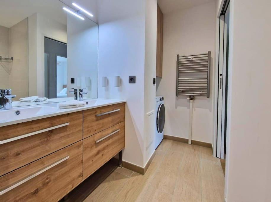 Sublime Appartement 4 Etoiles Neuf T3 Aputeaux 61M2 Proche La Defense, 10M2 De Terrasse Avec Magnifique Vue المظهر الخارجي الصورة